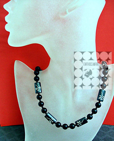 Black and White Asian Necklace